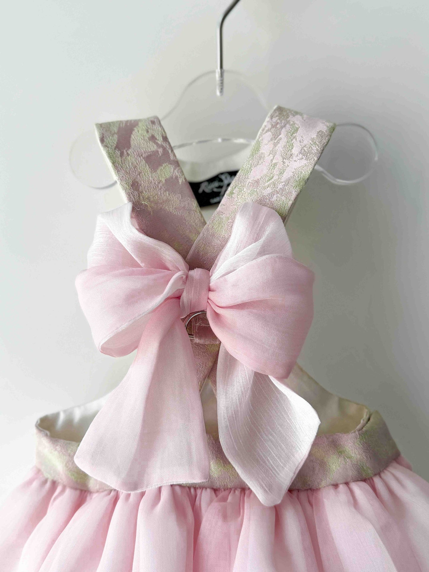 vêtements de mariée pour chien